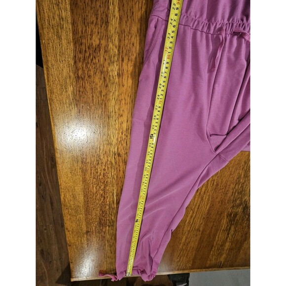 Nike Dri-FIT Yoga Jumpsuit Womens Medium M Fuchsia Pink Sleeveless One Piece EUC - Picture 13 of 13